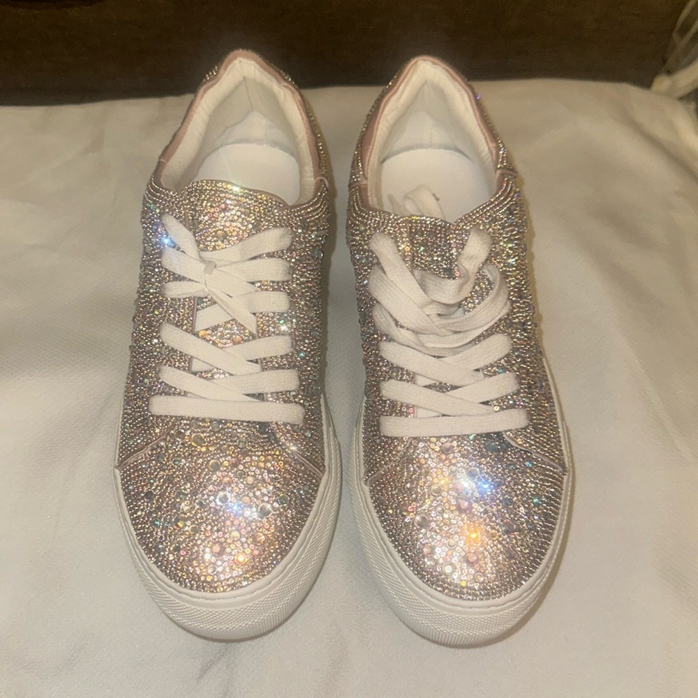 Brand New Matisse Julia Clear Rhinestone Sneaker 👟
